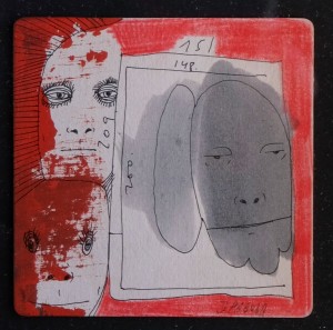 Pagola Javier, rostros con fondo rojo, técnica mixta papel, enmarcado, dibujo 10x10 cms. y marco 25x25 90 (1)