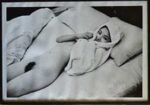 Araki Nabuyoshi, fotografía serie Diary 2005, firmada al dorso, foto 90x60 cms. y marco 99x69 cms (7)