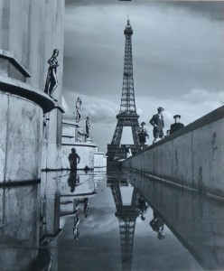 Maynard Owens Williams, Eiffel Tower and the Seine, fotografía, edición limitada 34-300 National Geographic, 60x50 cms. 30 (3)