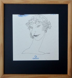 Alcorlo Manuel, cabeza mujer cuello cisne, dibujo tinta china papel, enmarcado, dibujo 14,50x14,50 cms. y marco 25x23 cms. (3)