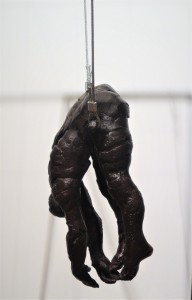 Suarez Reguera Fernando, Hombre Hueco II, escultura bronce hierro y acero, serie 11-15 unidades, 26x26x80 cms. Estructura (14)
