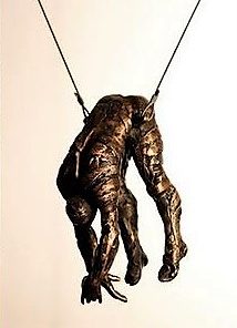 Fernando Suarez Reguera - "Hombre Hueco II" escultura bronce hierro y acero