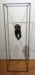 Suarez Reguera Fernando, Hombre Hueco II, escultura bronce hierro y acero, serie 11-15 unidades, 26x26x80 cms. Estructura (7)