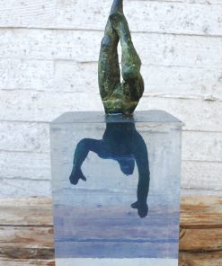 Fernando Suarez Reguera - "Sincronizada I" escultura original bronce y resina